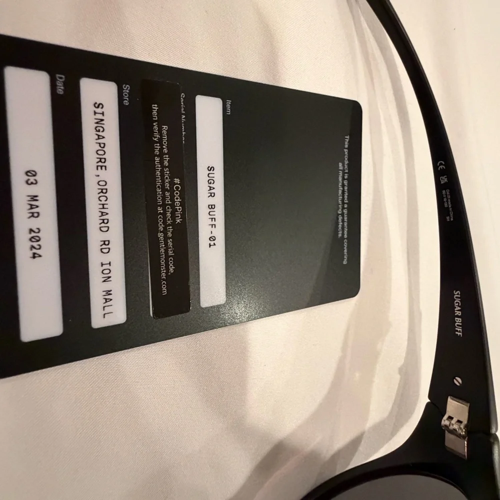 Gentle Monster Sugar Buff 01 Black Sunglasses w Authenticity Card. - Picture 2 of 5